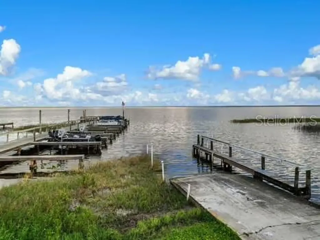 8442 Breeze Hill Drive Lake Wales FL 33898