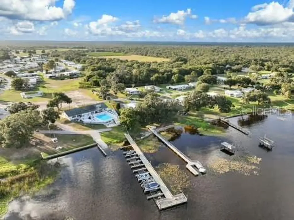 8442 Breeze Hill Drive Lake Wales FL 33898