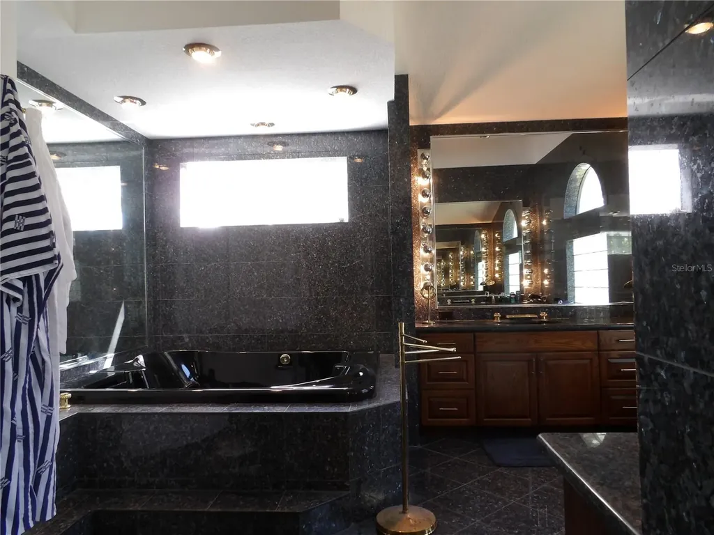7222 Auburn Lane New Port Richey FL 34654