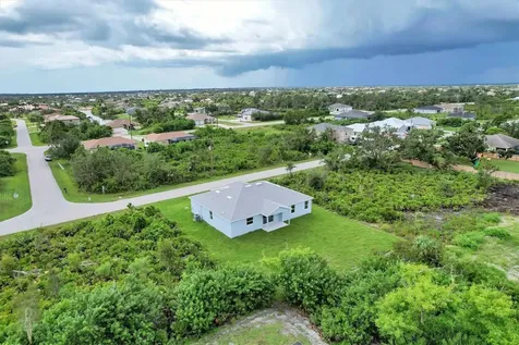 9245 Zorn Street Port Charlotte FL 33981