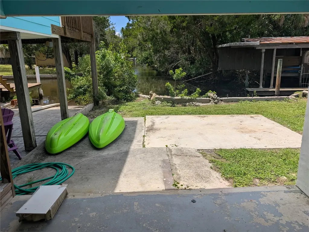 2190 S Seaport Point Crystal River FL 34429