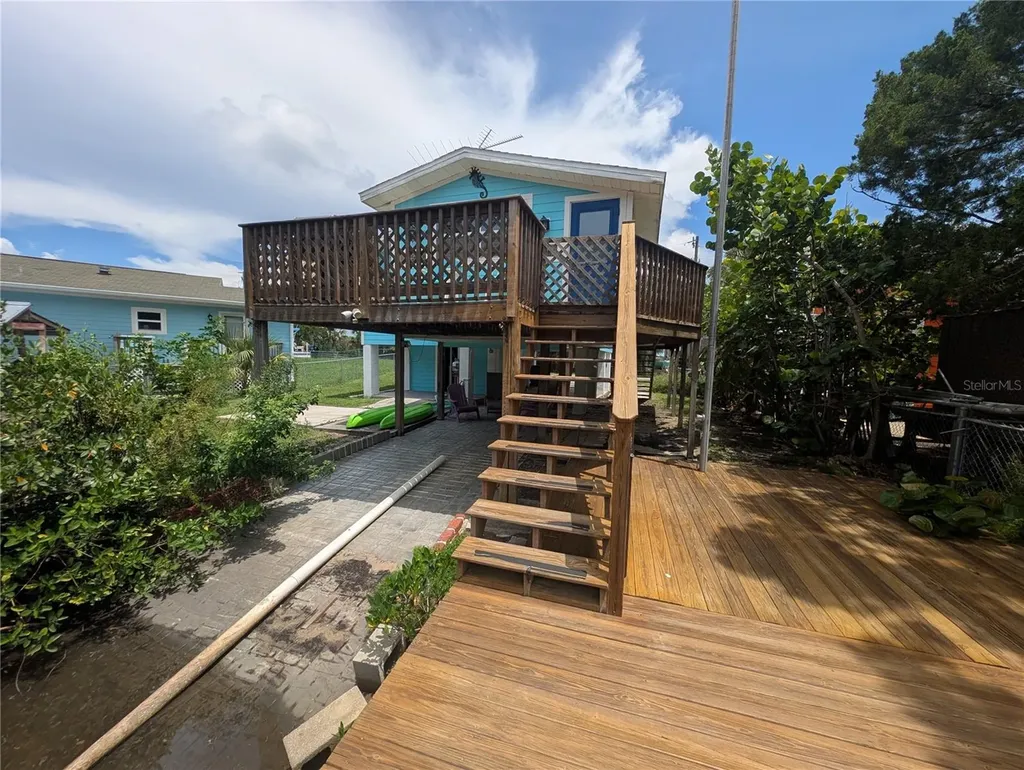 2190 S Seaport Point Crystal River FL 34429