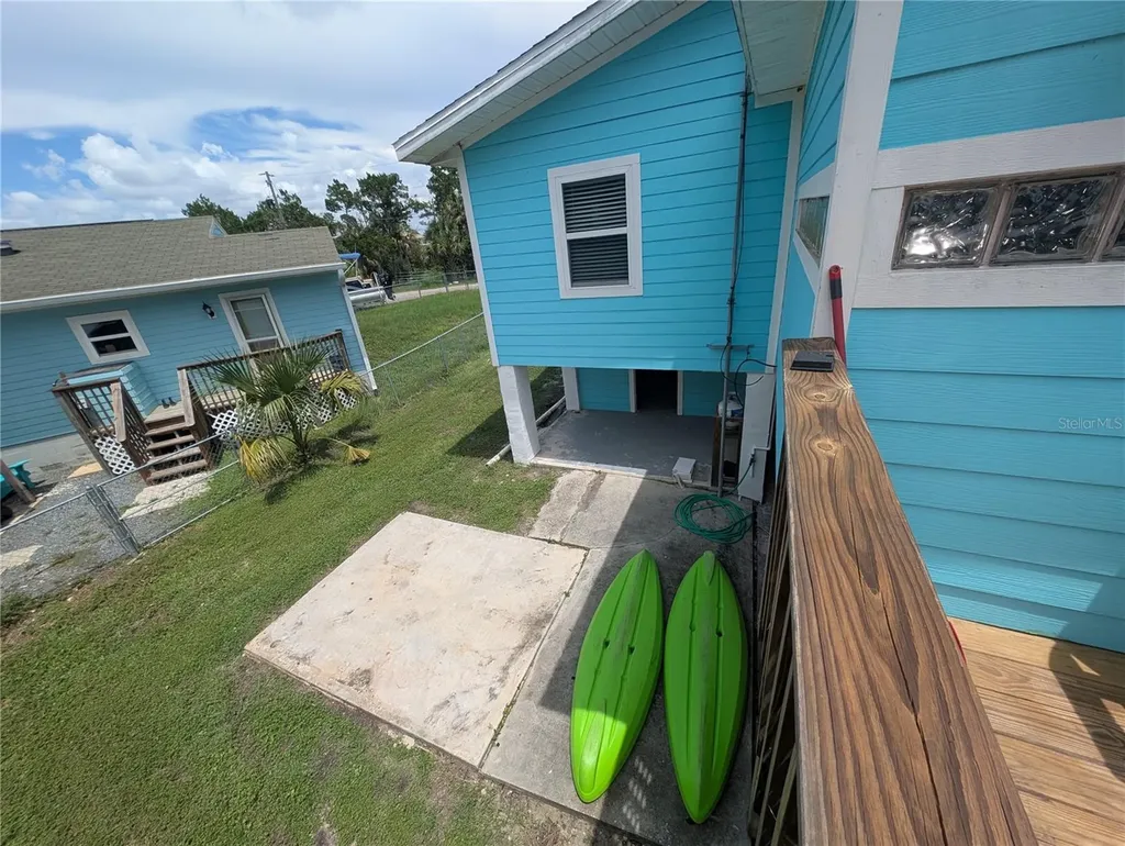 2190 S Seaport Point Crystal River FL 34429