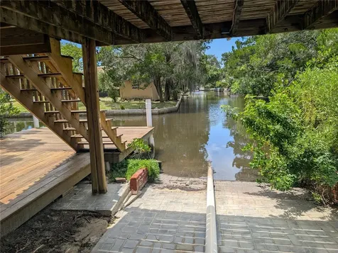 2190 S Seaport Point Crystal River FL 34429