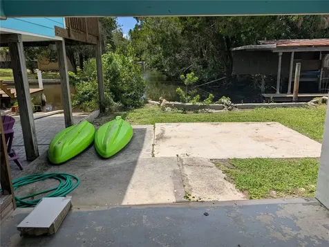 2190 S Seaport Point Crystal River FL 34429