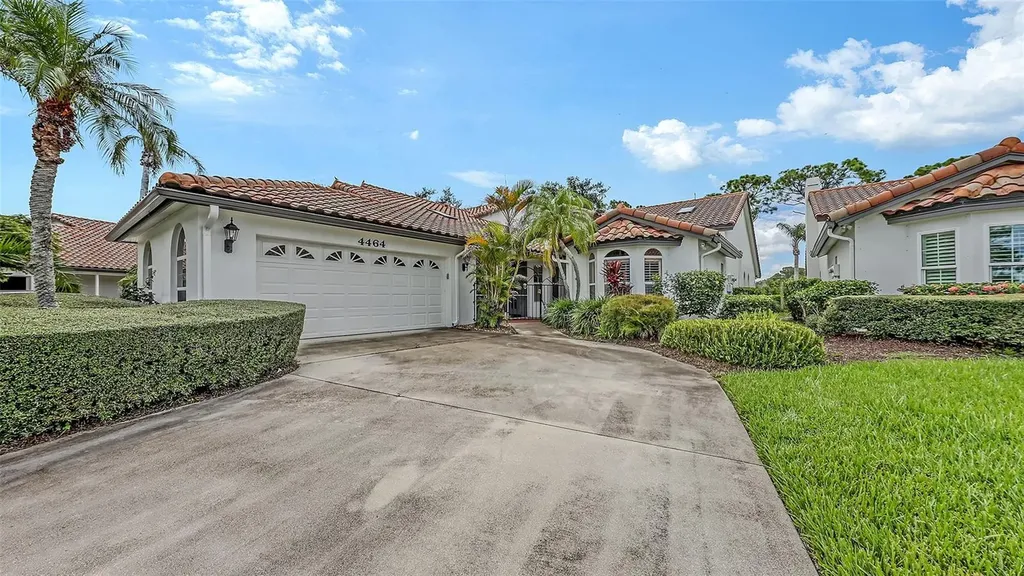 4464 Calle Serena Sarasota FL 34238