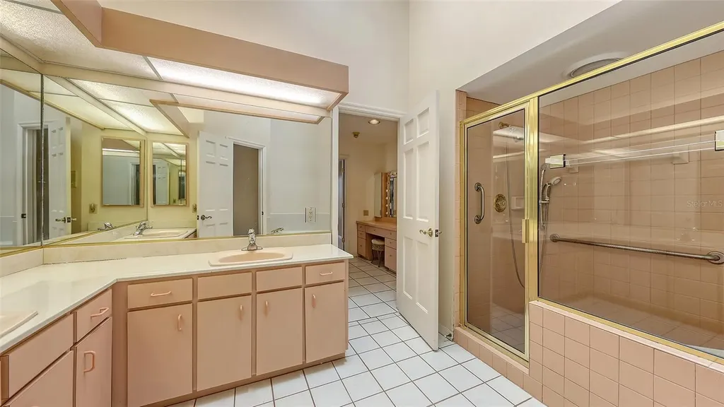 4464 Calle Serena Sarasota FL 34238