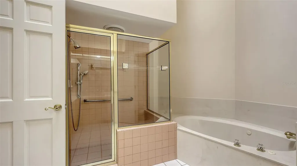 4464 Calle Serena Sarasota FL 34238