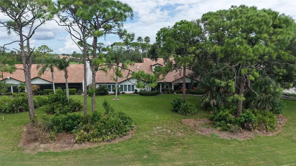 4464 Calle Serena Sarasota FL 34238