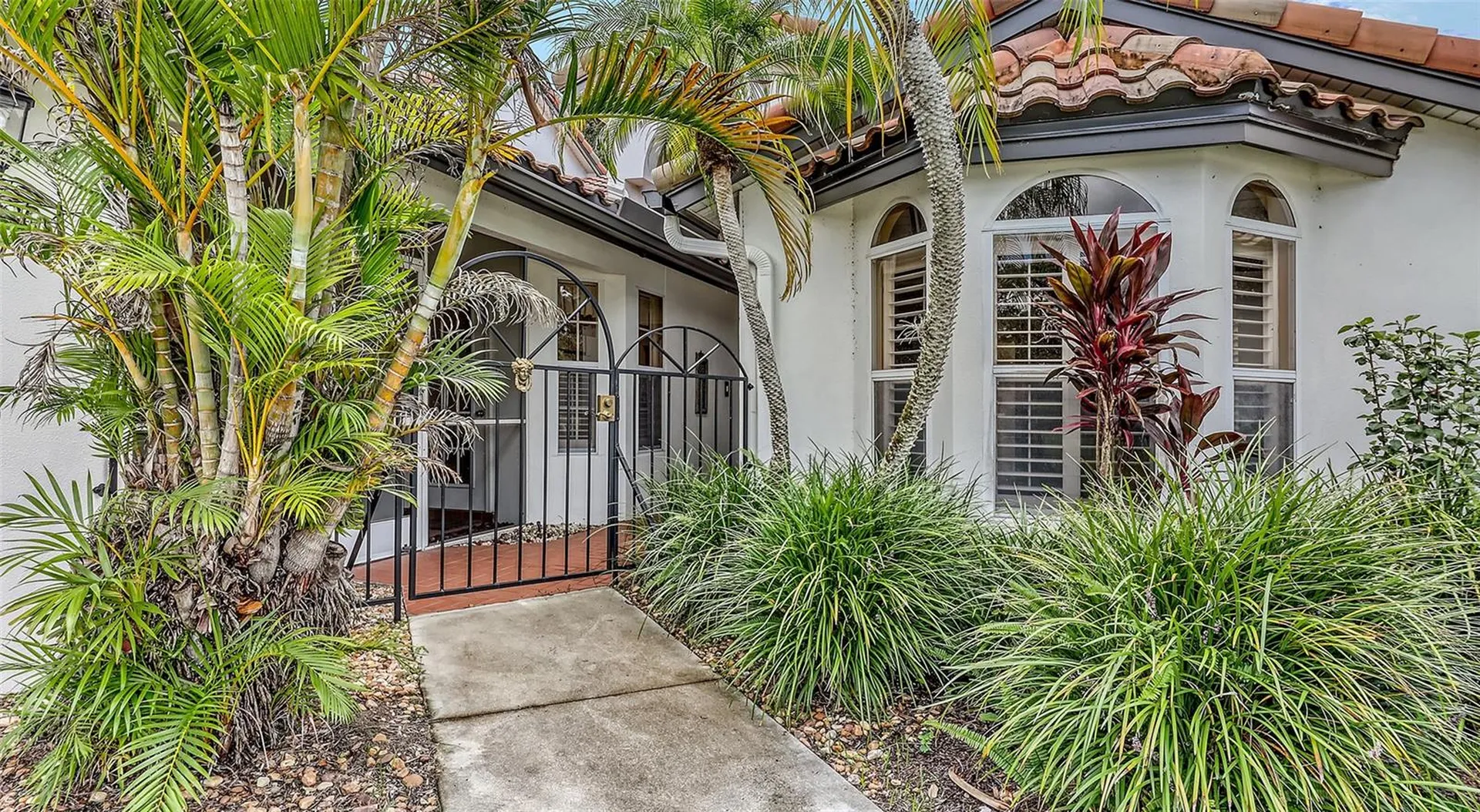 4464 Calle Serena Sarasota FL 34238
