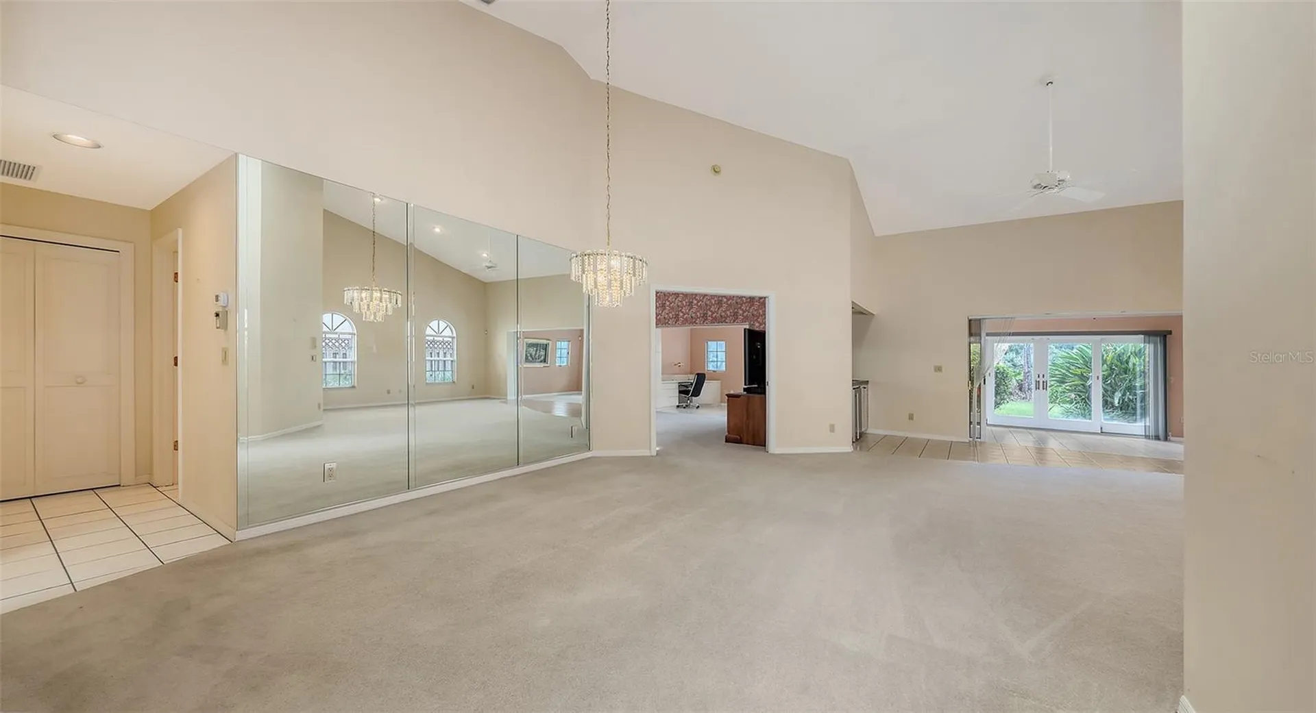 4464 Calle Serena Sarasota FL 34238