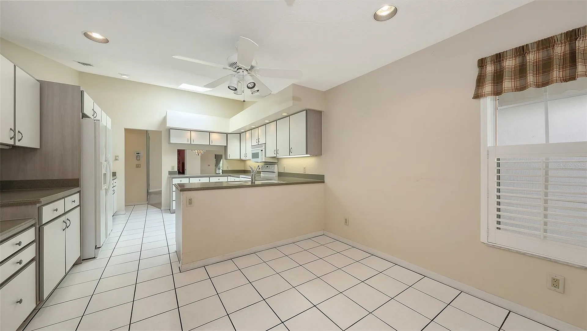 4464 Calle Serena Sarasota FL 34238