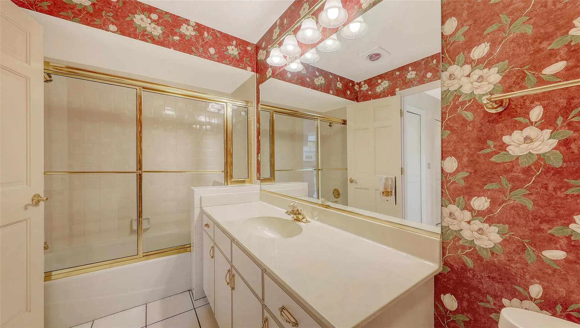 4464 Calle Serena Sarasota FL 34238