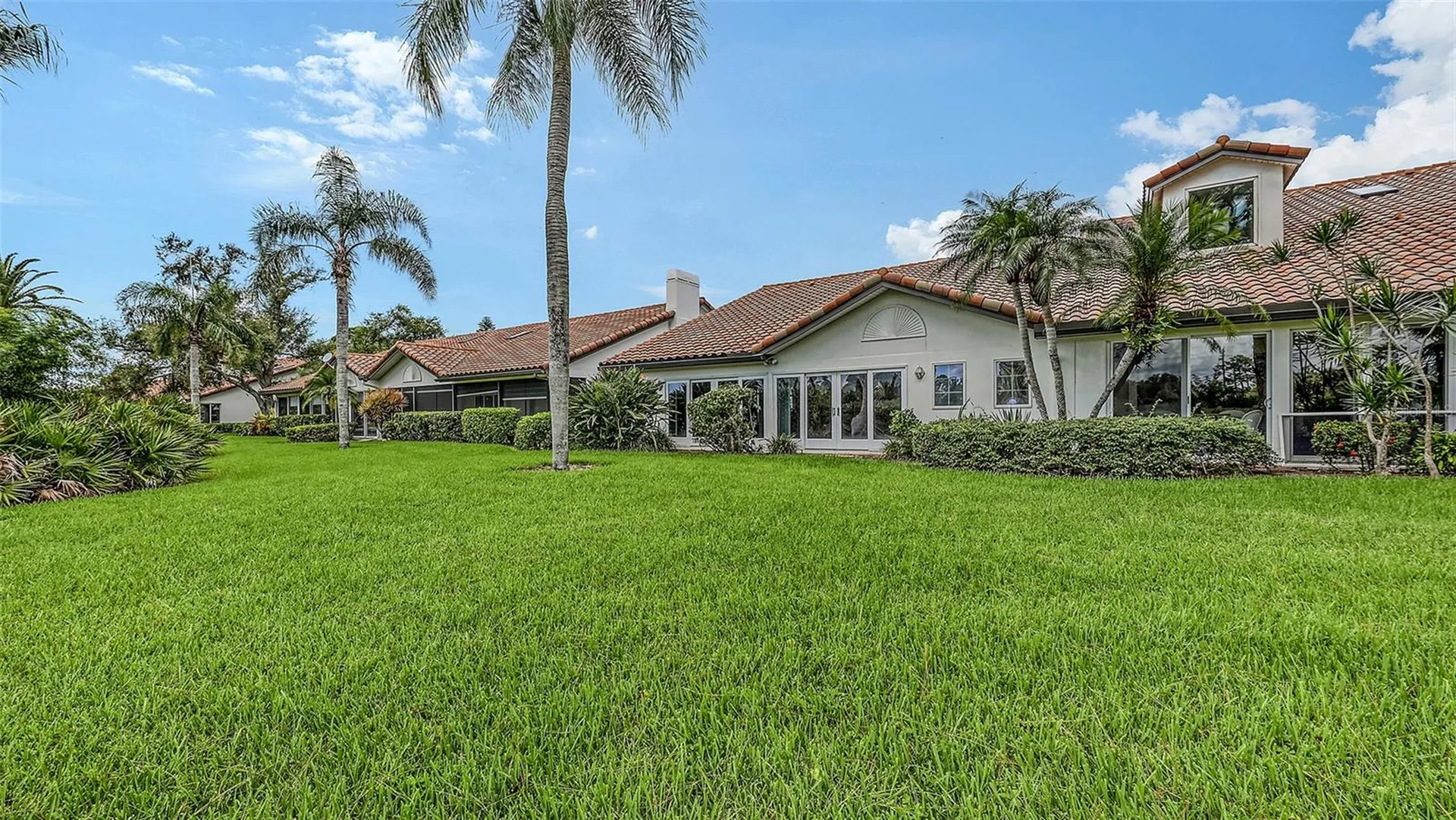 4464 Calle Serena Sarasota FL 34238