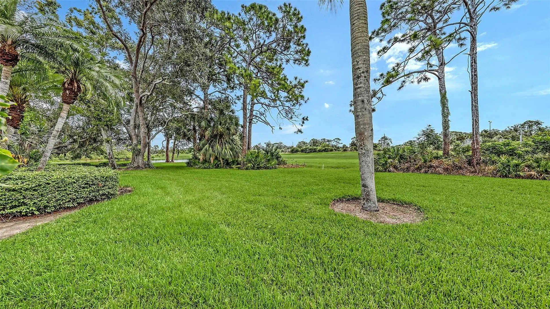 4464 Calle Serena Sarasota FL 34238
