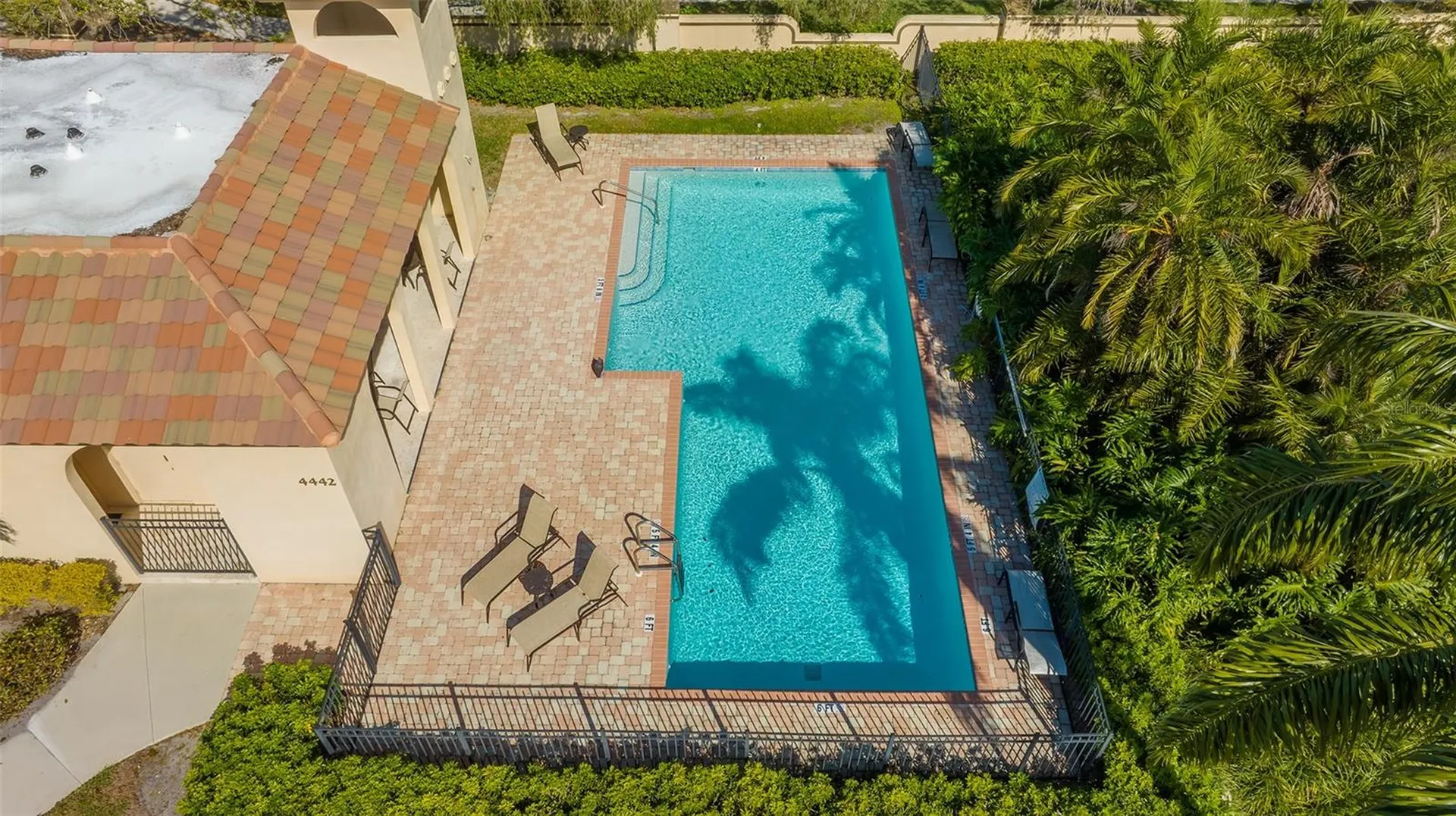 4464 Calle Serena Sarasota FL 34238