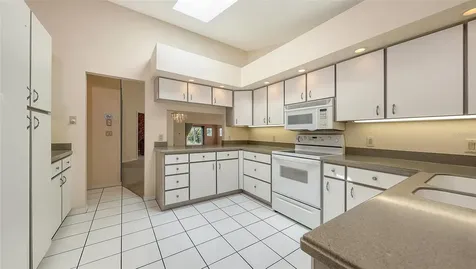 4464 Calle Serena Sarasota FL 34238