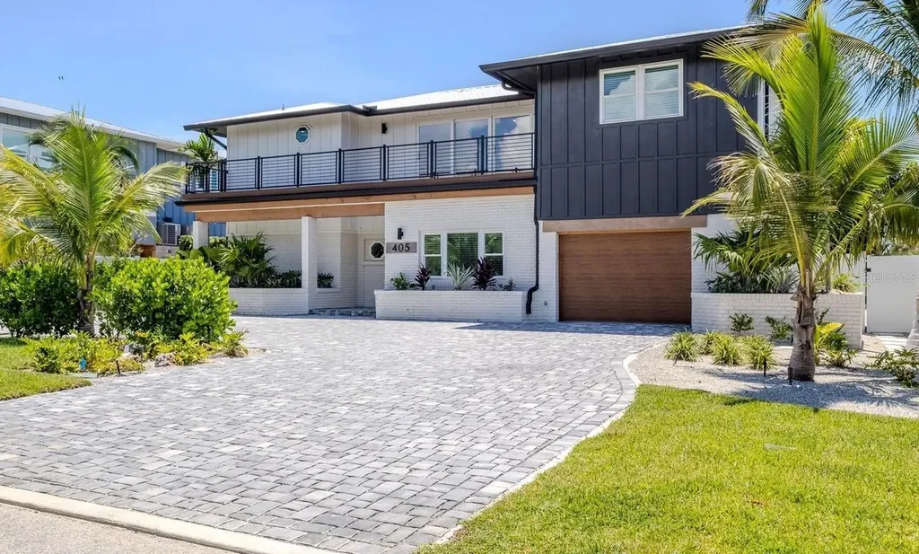405 28th Street Holmes Beach FL 34217