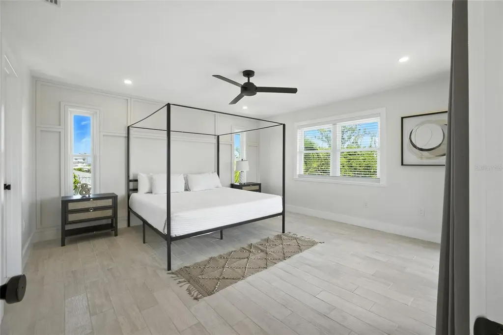 405 28th Street Holmes Beach FL 34217