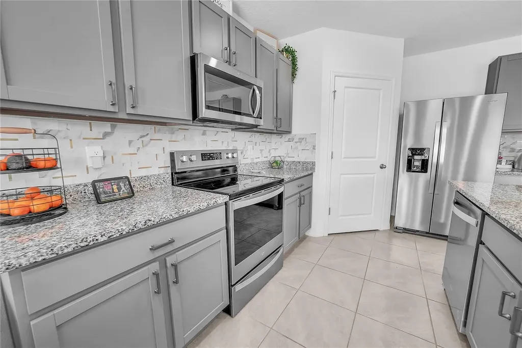 8237 Juning Cove Wesley Chapel FL 33545