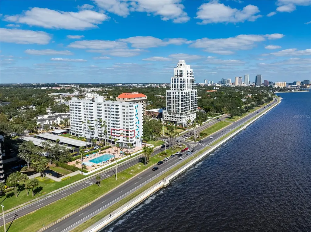 2401 Bayshore Boulevard Tampa FL 33629