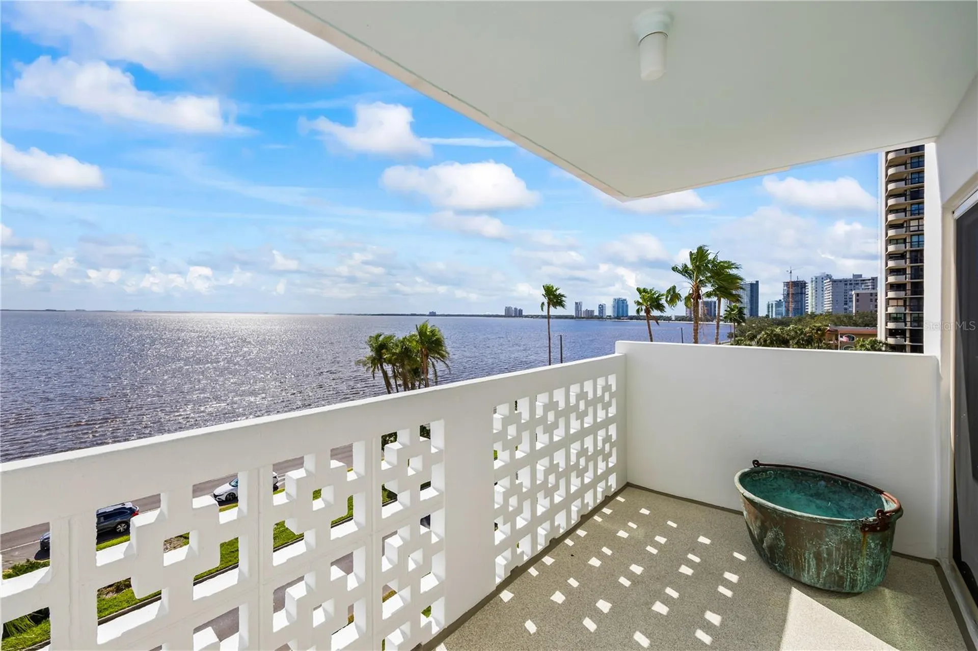 2401 Bayshore Boulevard Tampa FL 33629