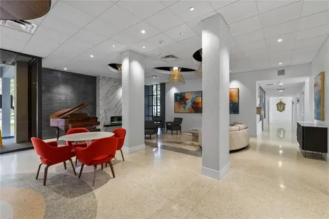 2401 Bayshore Boulevard Tampa FL 33629