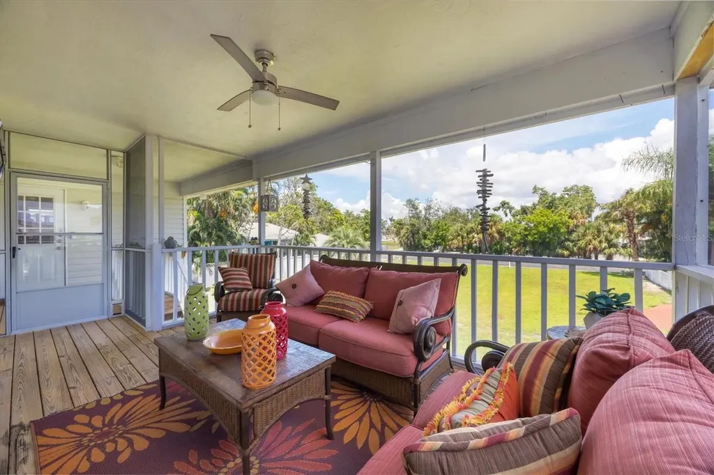 1408 43rd Avenue Drive W Palmetto FL 34221
