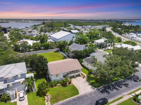 1408 43rd Avenue Drive W Palmetto FL 34221