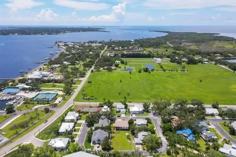 1408 43rd Avenue Drive W Palmetto FL 34221