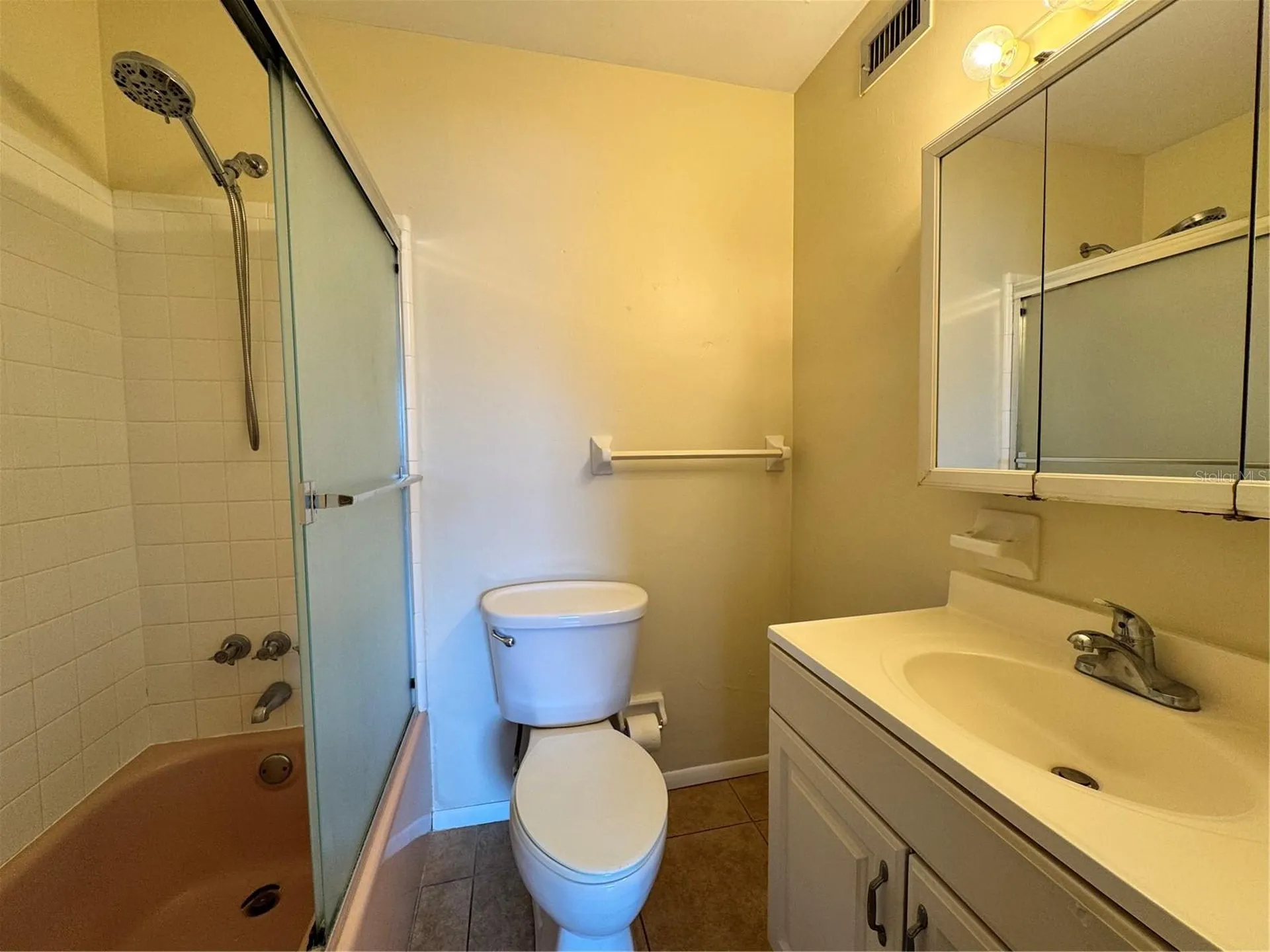 250 Rosery Road NW Largo FL 33770