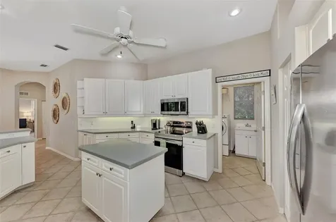383 Cedarbrook Court Venice FL 34292