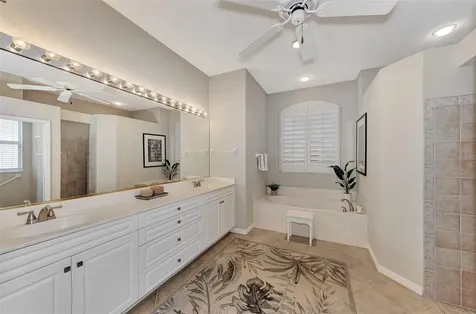 383 Cedarbrook Court Venice FL 34292
