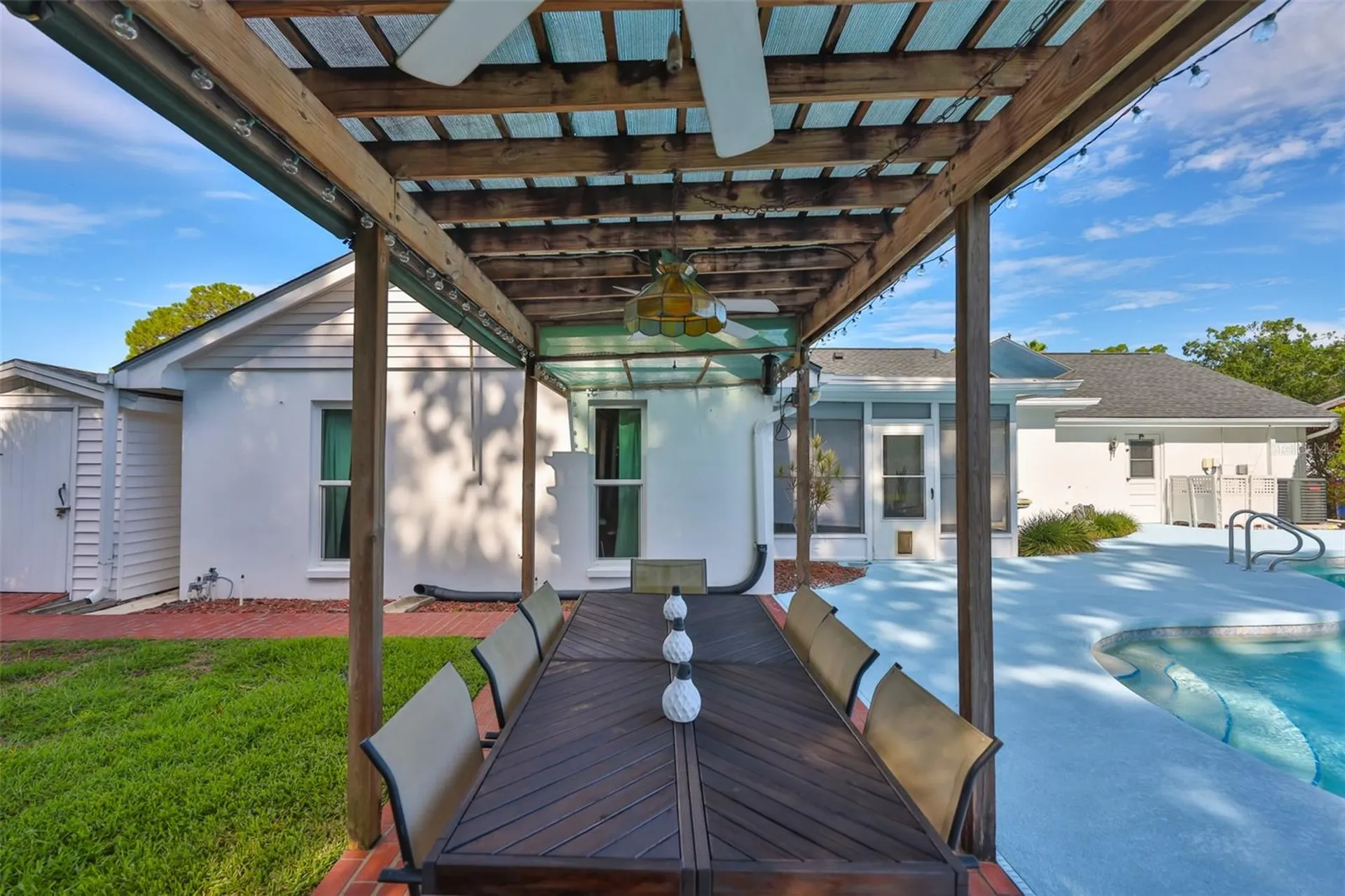 13562 Lake Magdalene Drive Tampa FL 33613
