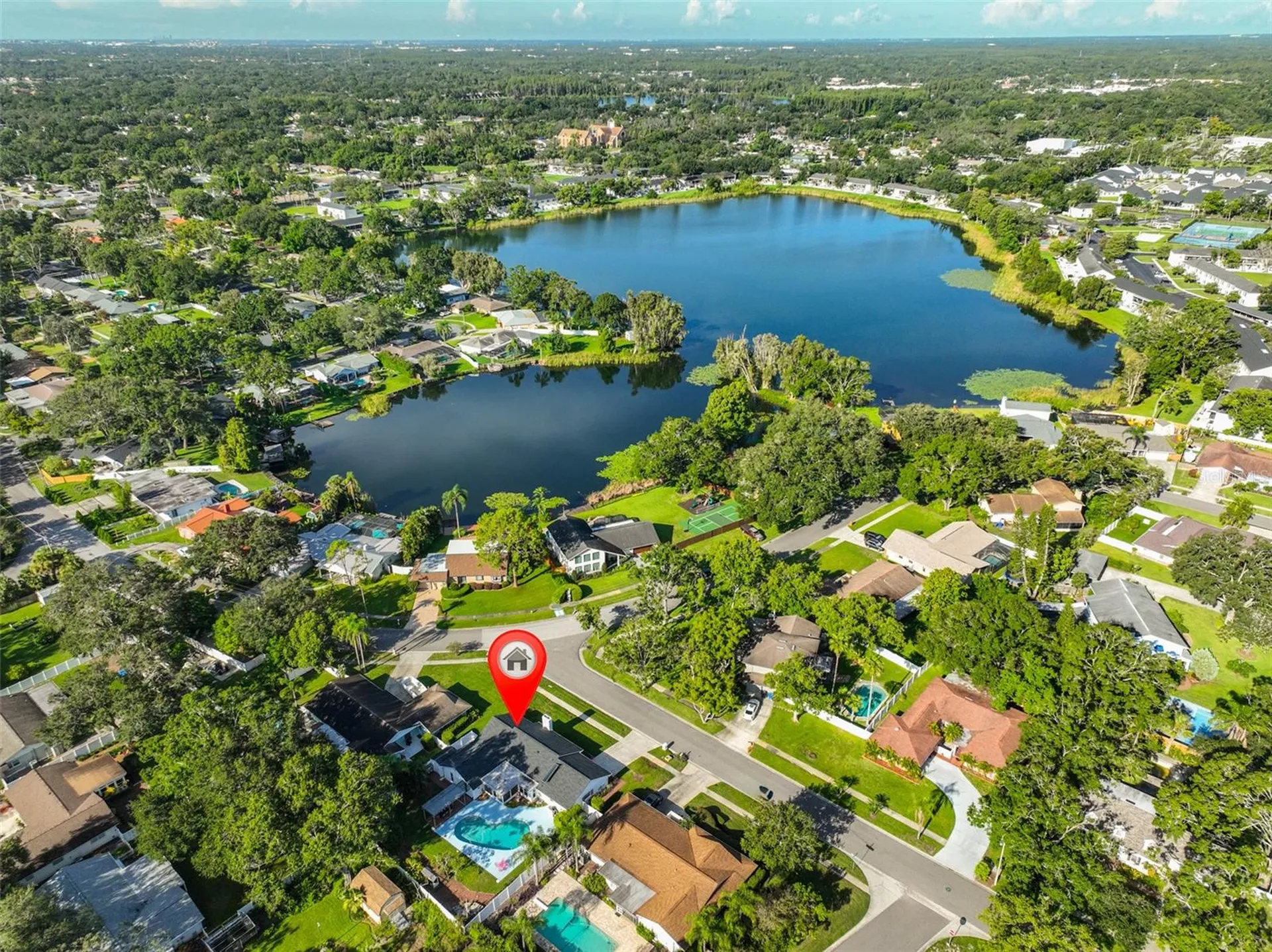 13562 Lake Magdalene Drive Tampa FL 33613