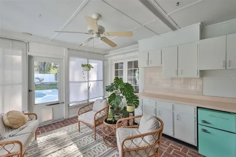 13562 Lake Magdalene Drive Tampa FL 33613