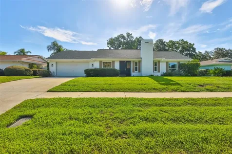 13562 Lake Magdalene Drive Tampa FL 33613