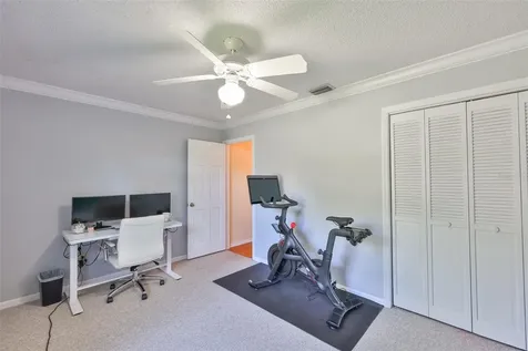 13562 Lake Magdalene Drive Tampa FL 33613
