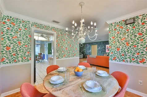 13562 Lake Magdalene Drive Tampa FL 33613
