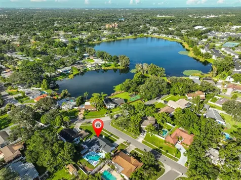 13562 Lake Magdalene Drive Tampa FL 33613