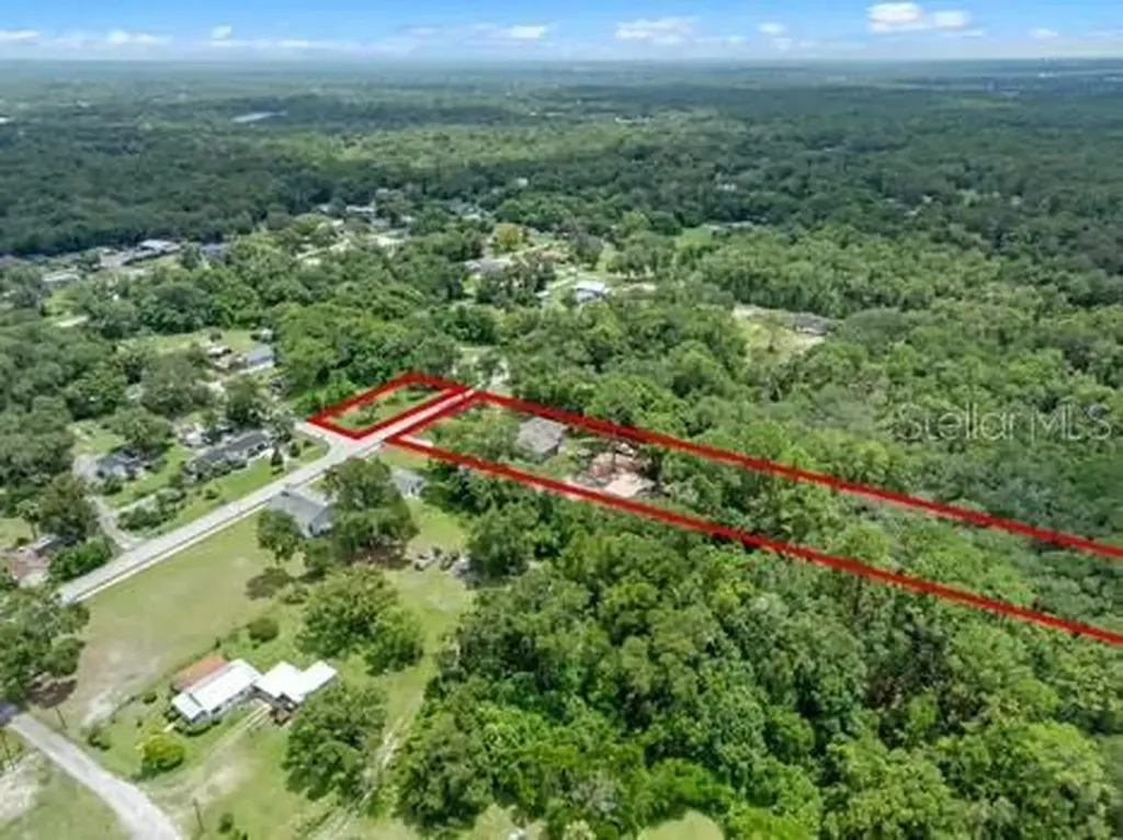 308 Church Street Lake Helen FL 32744
