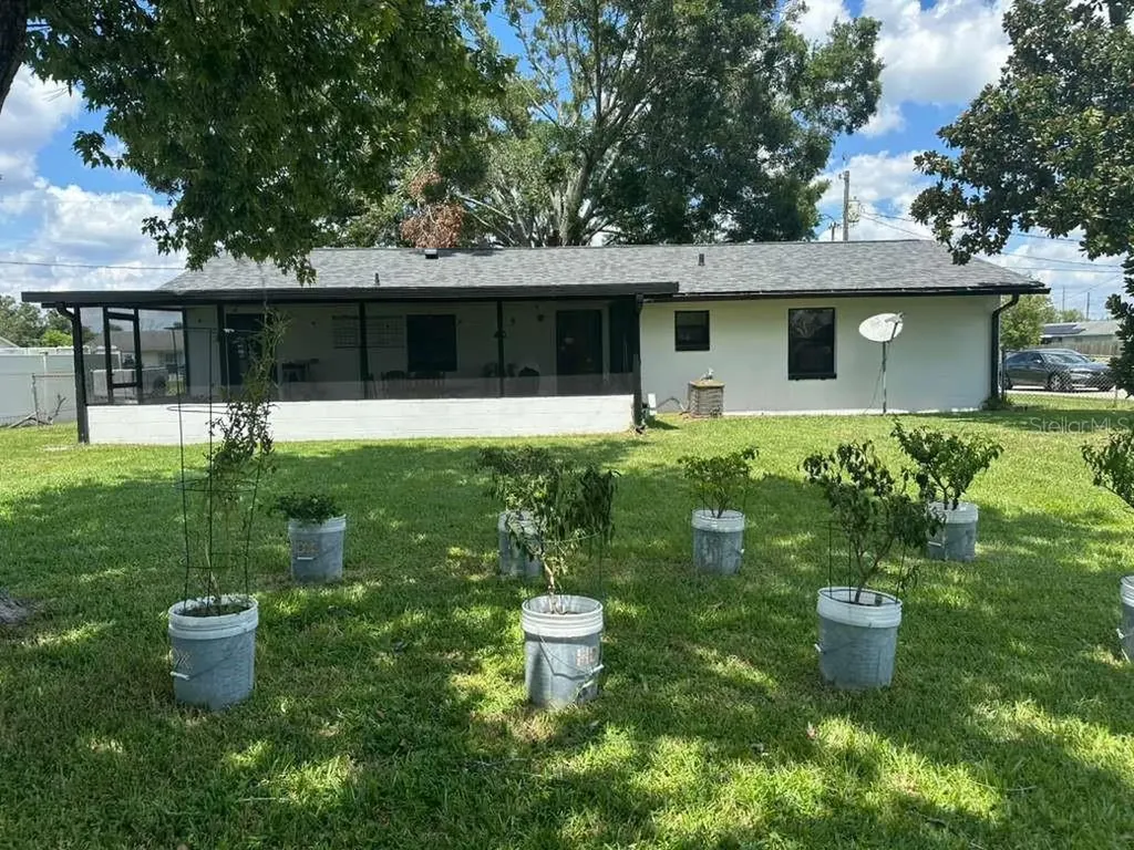 1524 Manor Drive Kissimmee FL 34741