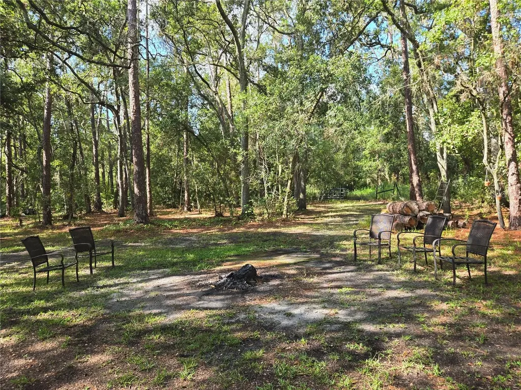 1633 Pioneer Drive Lakeland FL 33809