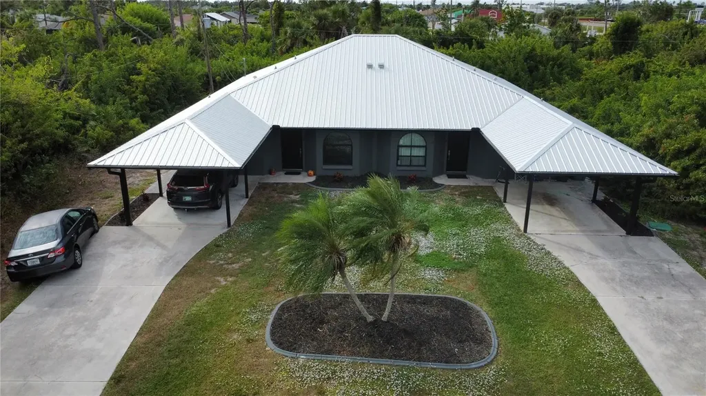 6967 Crown Drive Englewood FL 34224