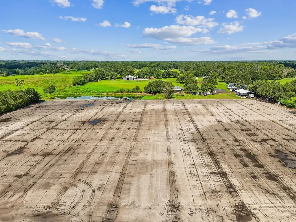 1715 W Sam Allen Road Plant City FL 33565