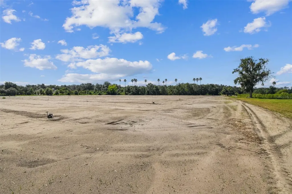 1715 W Sam Allen Road Plant City FL 33565