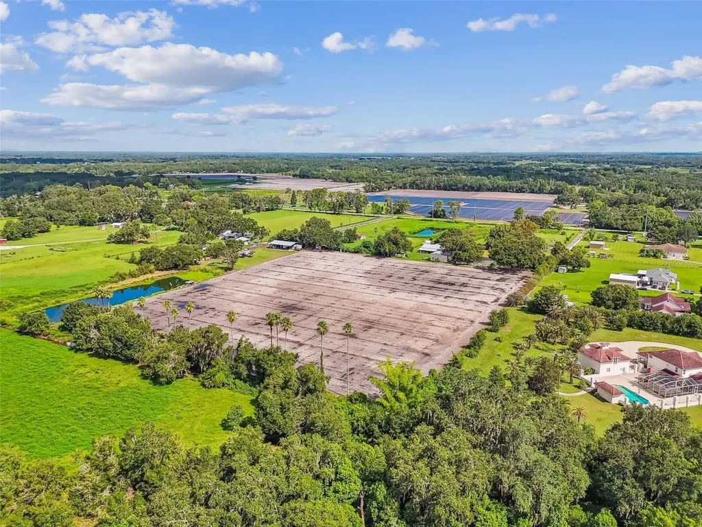 1715 W Sam Allen Road Plant City FL 33565