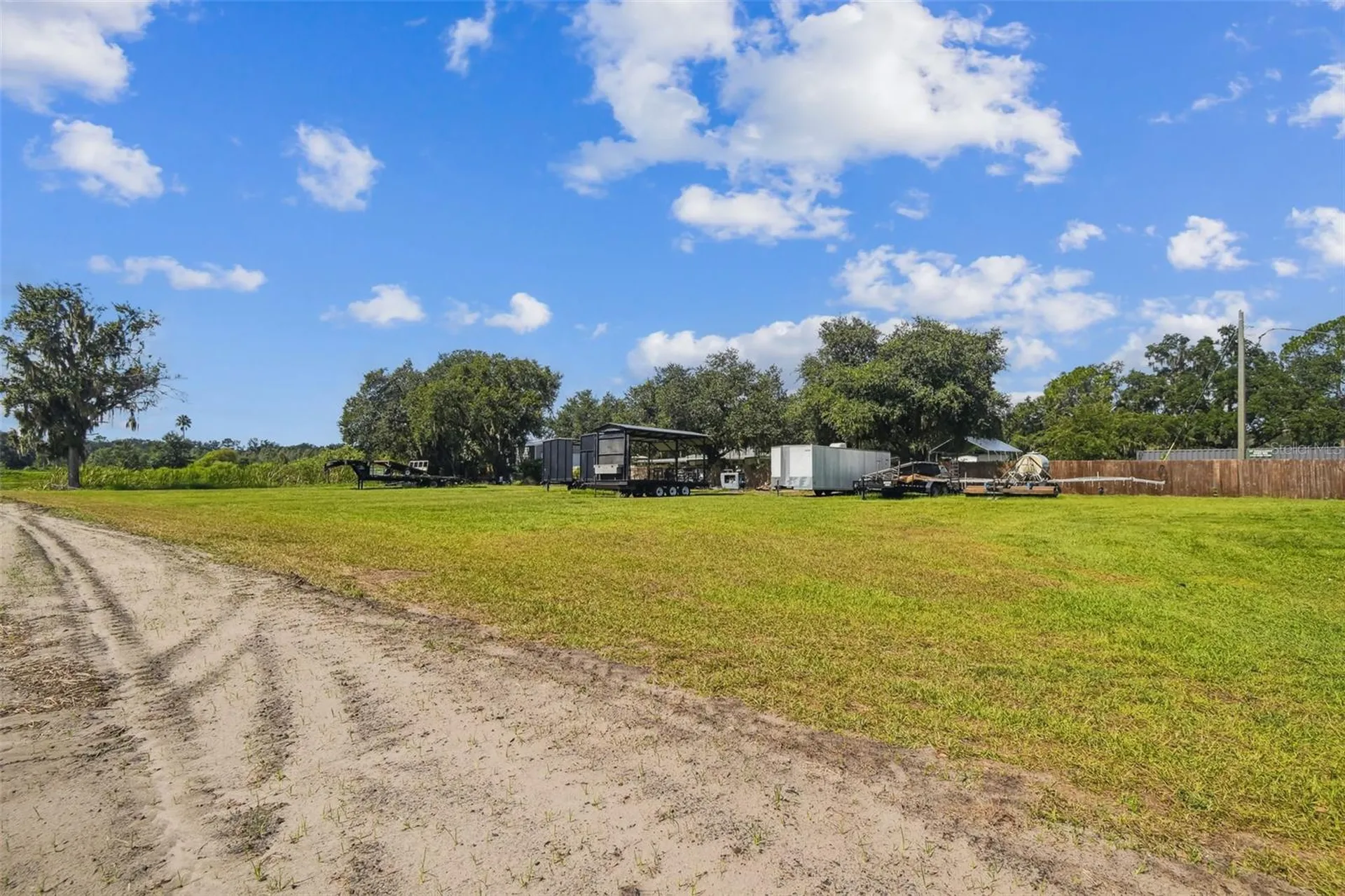 1715 W Sam Allen Road Plant City FL 33565