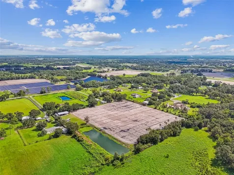 1715 W Sam Allen Road Plant City FL 33565