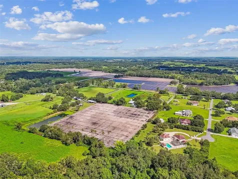 1715 W Sam Allen Road Plant City FL 33565